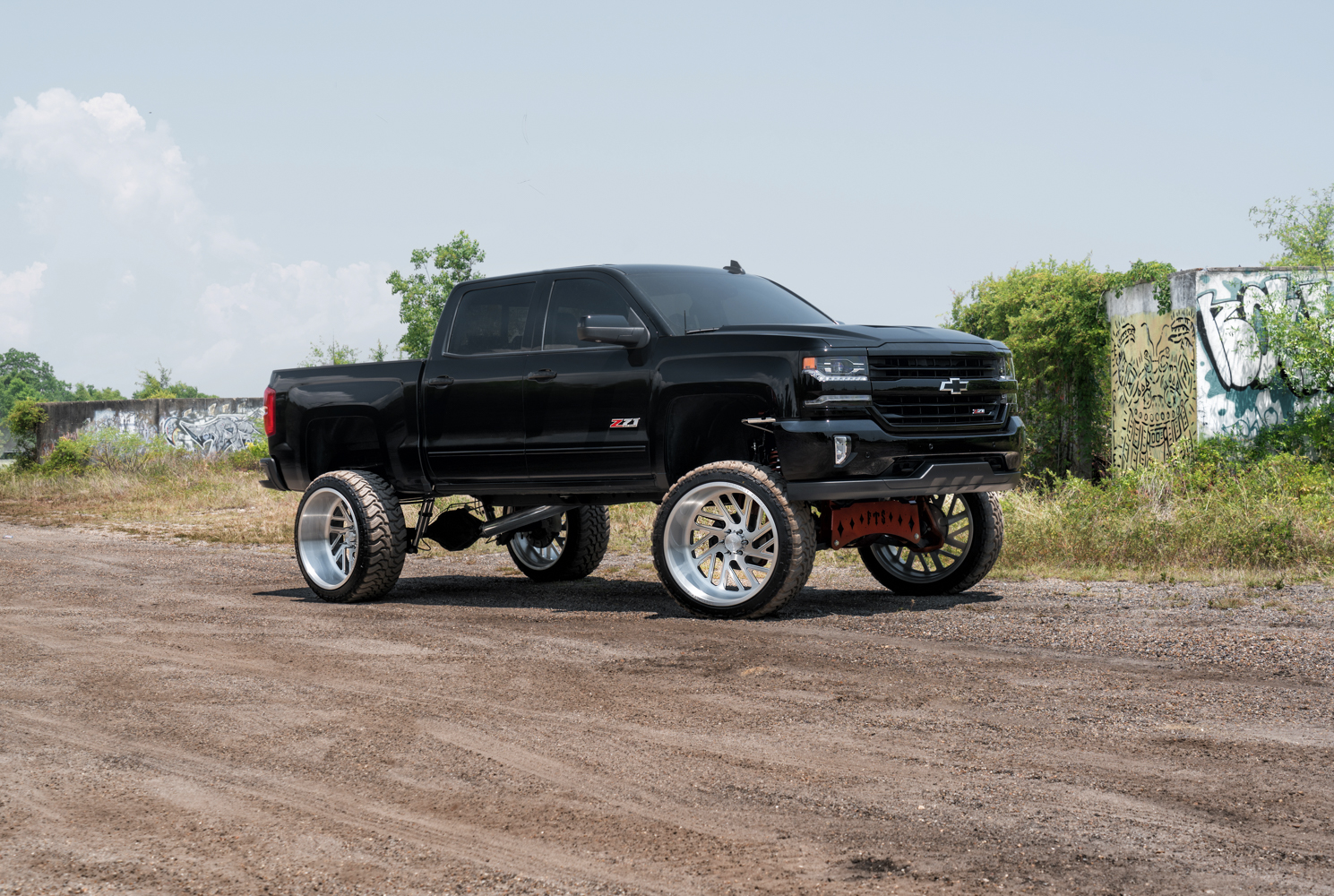 Chevrolet Silverado Z71 | SF015 26X14 - SPECIALTY FORGED WHEELS