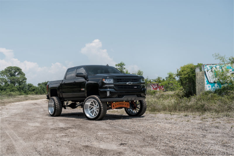 Chevrolet Silverado Z71 | SF015 26X14 - SPECIALTY FORGED WHEELS